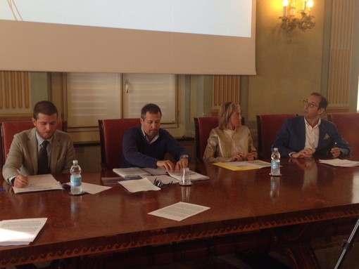 Dalle categorie del turismo savonese un no assoluto alla tassa di soggiorno: "Fare economia tassando i consumatori è una follia" Dalle categorie del turismo savonese un no assoluto alla tassa di soggiorno: "Fare economia tassando i consumatori è una follia"