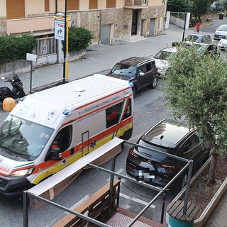 Albissola, investito un bambino di 3 anni: trasportato in codice rosso all'ospedale San Paolo