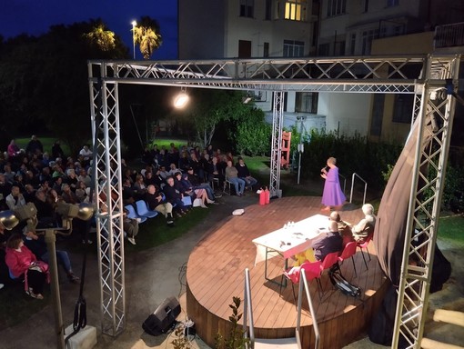 "Le mani sulla città", l'incontro pubblico di Vivere Vado: "Costi ricaduti sul comune e benefici sul sindaco" "Le mani sulla città", l'incontro pubblico di Vivere Vado: "Costi ricaduti sul comune e benefici sul sindaco"