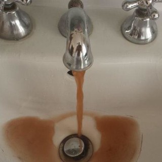 #Emergenza idrica a Cairo, il sindaco Briano: "Prima della prossima settimana non si può parlare di potabilità dell'acqua"