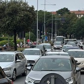 Stop ai tir nei weekend estivi ad Albisola, le limitazioni scattano anche a Savona verso Levante