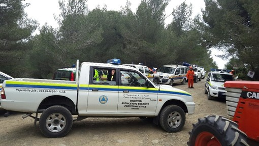 Piemonte e Lombardia devastate dagli incendi, in aiuto anche i volontari della Provincia di Savona