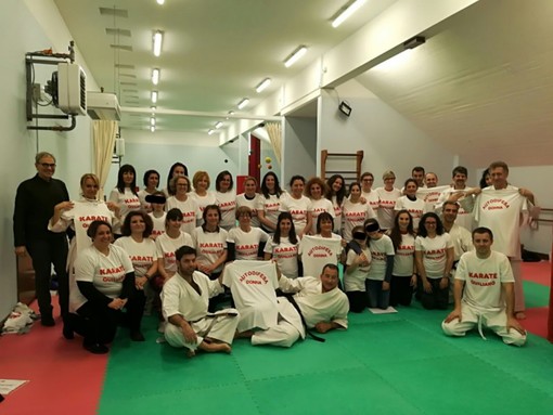 Quiliano, successo per il corso di autodifesa femminile Quiliano, successo per il corso di autodifesa femminile