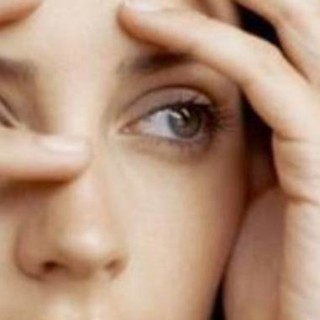 Domani alla Ubik: “Ansia, inibizioni, insicurezze, panico: cosa sono e come uscirne”