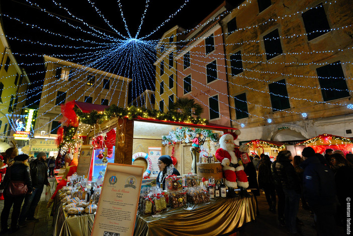 Ad Alassio Sant'Ambrogio è nel segno delle De.Co. con la fiera delle specialità locali
