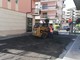 Andora, al via i lavori di asfaltatura di via XXV Aprile (FOTO)