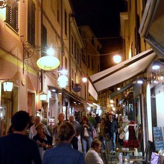 Alassio, novità per i commercianti: via libera agli espositori