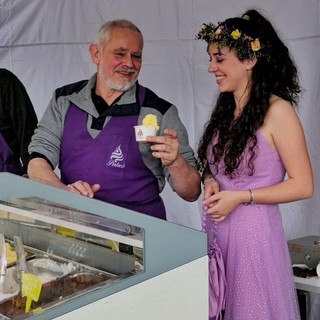 Alassio, Aldo Demichelis della gelateria Perlecò nominato "Ambasciatore della Lavanda Imperia"