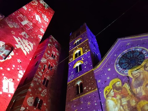 "Albenga s’illumina d’immenso": luci, proiezioni ed emozioni per il Natale