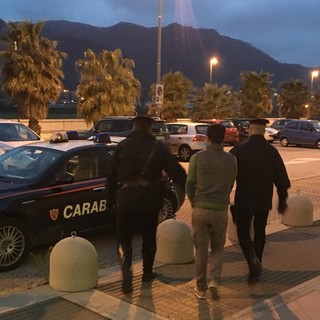 Spaccio di cocaina ad Albenga, i Carabinieri portano a termine due arresti Spaccio di cocaina ad Albenga, i Carabinieri portano a termine due arresti