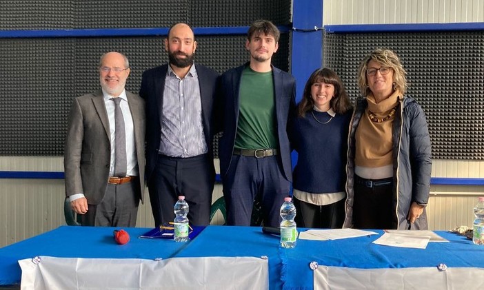 Azione, il Congresso provinciale savonese riconferma segretario Massimiliano Carpano Azione, il Congresso provinciale savonese riconferma segretario Massimiliano Carpano