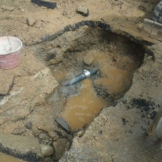 Alassio, guasto all'acquedotto nella zona di ponente: l’erogazione dell’acqua verrà ripristinata in serata