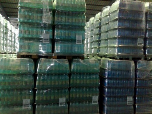Albenga: 20.000 litri d'acqua frizzante al CAV-i, gesto di beneficenza della della Santa Vittoria s.r.l.