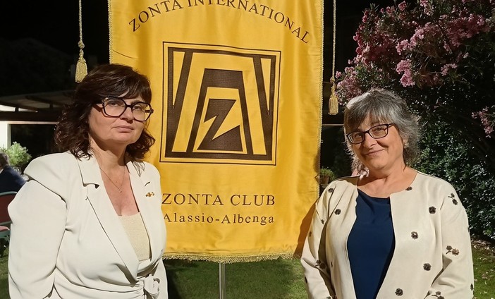 In foto, da sinistra, Antonella Garnero, neo presidente, e la presidente uscente Mariagrazia Timo In foto, da sinistra, Antonella Garnero, neo presidente, e la presidente uscente Mariagrazia Timo