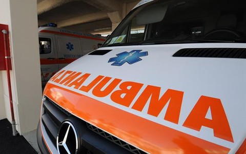 Scontro auto-moto in via Nizza a Savona: due feriti in ospedale