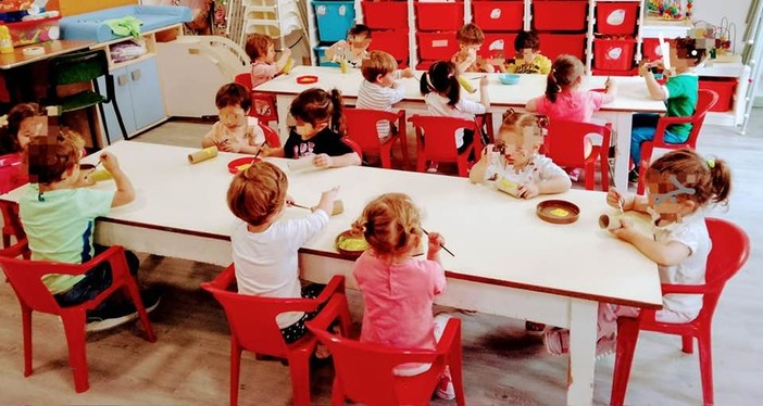 Savona, l'asilo Don Curioni di Zinola a rischio chiusura, preoccupazione tra famiglie e insegnanti