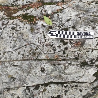Una nuova scoperta del ricercatore Claudio Arena: "Un'antica mappa incisa su roccia a Sassello" Una nuova scoperta del ricercatore Claudio Arena: "Un'antica mappa incisa su roccia a Sassello"