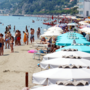 Ferragosto, la Liguria verso il tutto esaurito: Alassio al 96% di occupazione nelle strutture ricettive Ferragosto, la Liguria verso il tutto esaurito: Alassio al 96% di occupazione nelle strutture ricettive