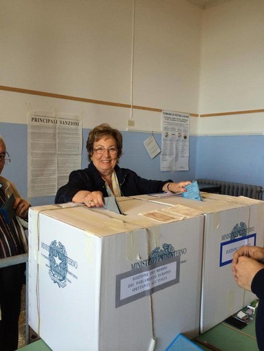 Il candidato sindaco di Pietra Ligure Anna Bonfiglio ha già votato