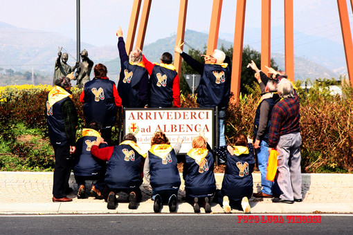 Albenga, la Fionda scalda i motori: martedì i Fieui ospiti a Striscia la notizia Albenga, la Fionda scalda i motori: martedì i Fieui ospiti a Striscia la notizia
