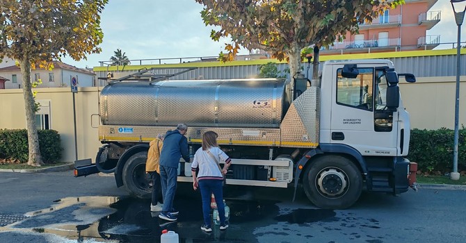 Emergenza idrica a Pietra Ligure: la sorgente Isorella può risolvere il problema a Ranzi, interconnessione con Loano per il Ponente e Santa Corona Emergenza idrica a Pietra Ligure: la sorgente Isorella può risolvere il problema a Ranzi, interconnessione con Loano per il Ponente e Santa Corona