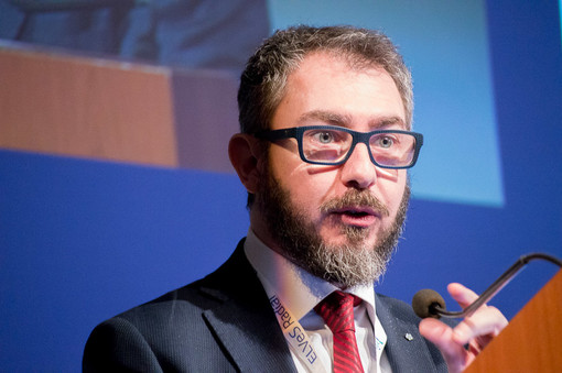 Il chirurgo savonese Alberto Macciò apporta un importante contributo al Congresso Europeo di Linfologi Il chirurgo savonese Alberto Macciò apporta un importante contributo al Congresso Europeo di Linfologi