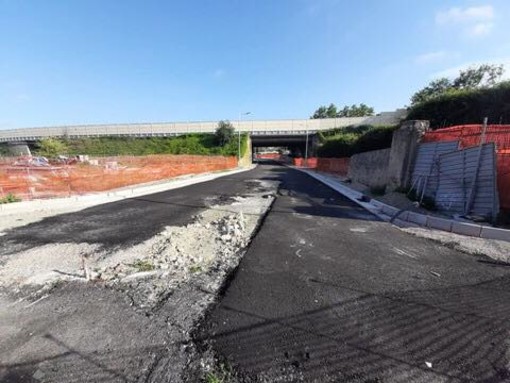 Albissola, lavori di Enel in località Galaie: chiuso al transito pedonale la crosa che collega via Perata con via delle Industrie