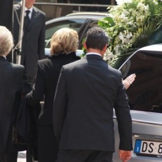 L'ultimo saluto e Pietro Ferrero (le foto)