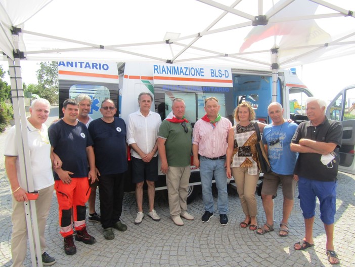 Non si placa la solidarietà per l'Ucraina, ad Albissola donata un'ambulanza e materiale al sindaco di Skhidnytsia (FOTO e VIDEO) Non si placa la solidarietà per l'Ucraina, ad Albissola donata un'ambulanza e materiale al sindaco di Skhidnytsia (FOTO e VIDEO)
