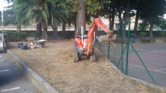 Albissola riqualifica l'area canina comunale (FOTO)