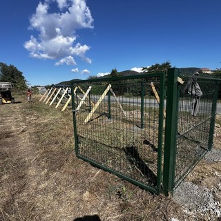 Cairo Montenotte, al via i lavori di rifacimento dell’area canina lungo la pista ciclabile