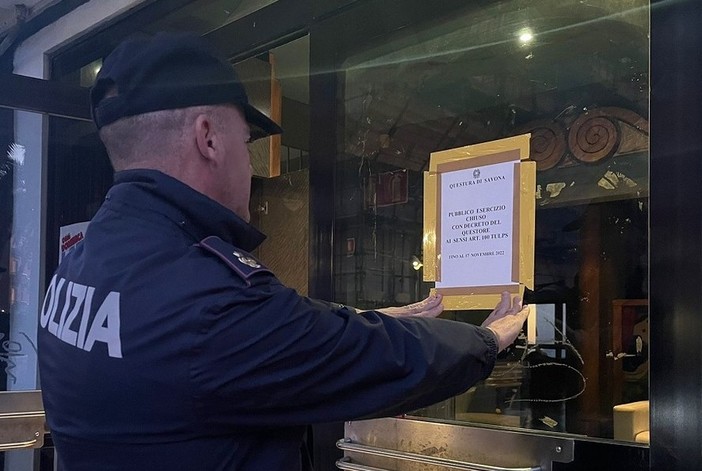 Giovane massacrato di botte a Finale la sera di Halloween, chiusa per 7 giorni la discoteca "El Patio" Giovane massacrato di botte a Finale la sera di Halloween, chiusa per 7 giorni la discoteca "El Patio"