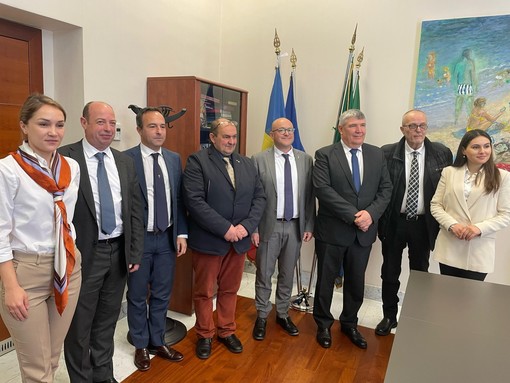 L’assessore Alessio Piana incontra l’ambasciatore moldavo in Italia Anatolie Urecheanu L’assessore Alessio Piana incontra l’ambasciatore moldavo in Italia Anatolie Urecheanu