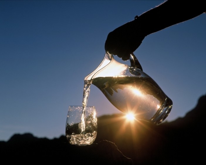 Liguria: cara acqua... ma quanto mi costi? Lo dice il rapporto "Blue Book" Liguria: cara acqua... ma quanto mi costi? Lo dice il rapporto "Blue Book"