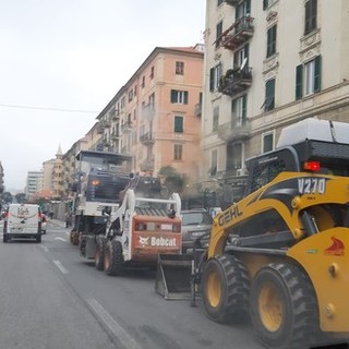 Piano asfalti a Savona, nelle vie centrali i lavori verranno effettuati di notte