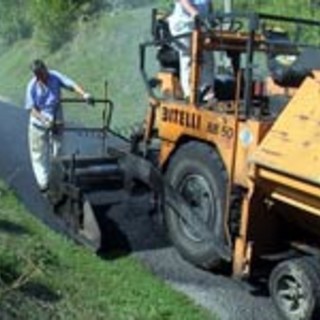 Finale: cantiere sulla A10 per rifacimento pavimentazione