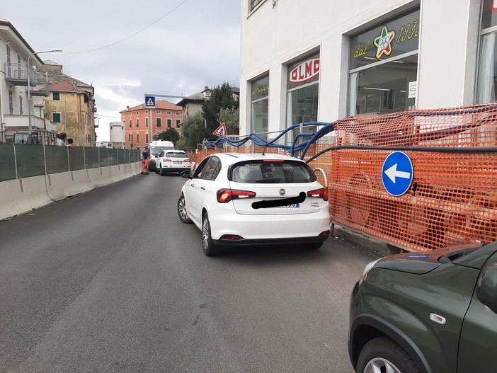 Celle, code per i lavori del Santa Brigida: ambulanza bloccata (FOTO e VIDEO) Celle, code per i lavori del Santa Brigida: ambulanza bloccata (FOTO e VIDEO)