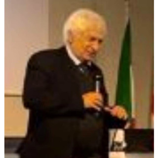 Antonio Maria Lapenta, il massimo esponente italiano nel campo dell'ipnosi, ci racconta il "suo" Ponente Ligure