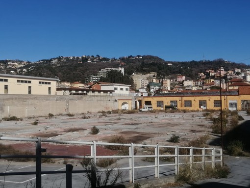 Gli Incursori della Marina Militare in addestramento nel ponente ligure