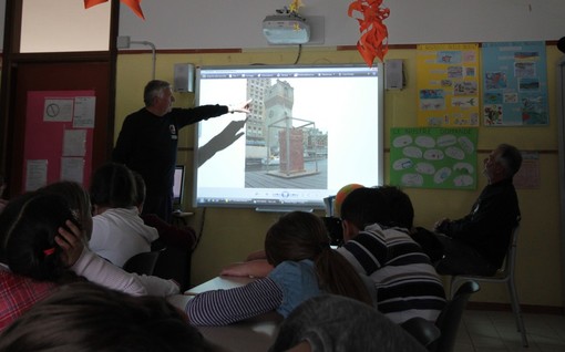 Nella scuola XXV Aprile di Savona con Assonautica, per imparare a “vivere il mare”