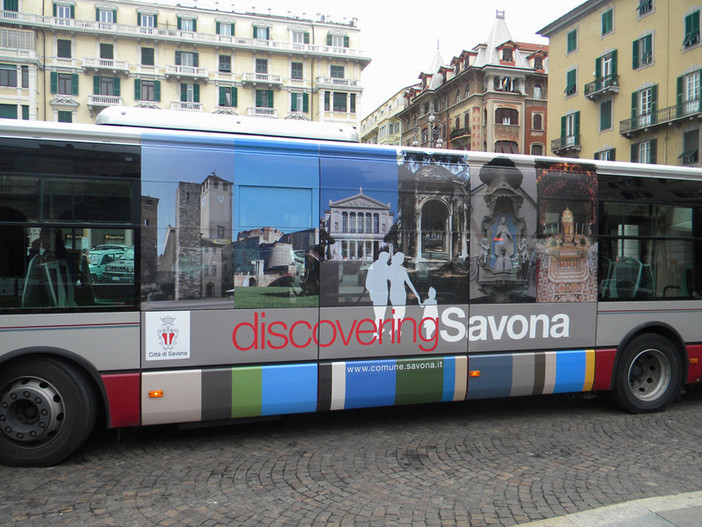 TPL Linea, in arrivo la bigliettazione elettronica tramite SMS anche sulla zona rosa TPL Linea, in arrivo la bigliettazione elettronica tramite SMS anche sulla zona rosa