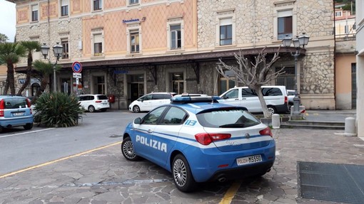 Sicurezza e turismo, l’allarme del SILP CGIL: "Estate a rischio senza rinforzi per la Polizia" Sicurezza e turismo, l’allarme del SILP CGIL: "Estate a rischio senza rinforzi per la Polizia"
