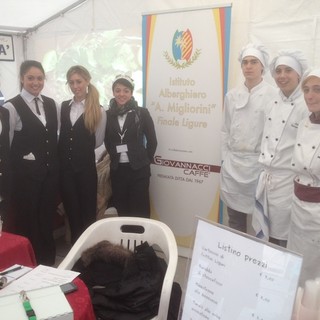 I ragazzi dell'Alberghiero "Migliorini" di Finale