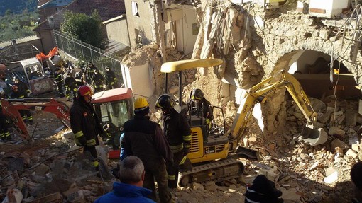 Crollo palazzina Arnasco, la Giunta regionale stanzia oltre 13.000 euro per il Comune Crollo palazzina Arnasco, la Giunta regionale stanzia oltre 13.000 euro per il Comune