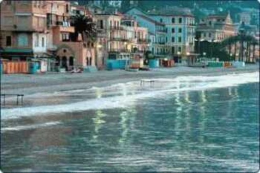 Alassio: affidamento spiagge, la verità di Invernizzi Alassio: affidamento spiagge, la verità di Invernizzi
