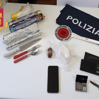 Savona, era in possesso di 63 grammi di eroina: arrestato dalla polizia