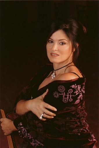 Savona:cartellone Opera Giocosa apre con un recital del grande soprano Anna Caterina Antonacci Savona:cartellone Opera Giocosa apre con un recital del grande soprano Anna Caterina Antonacci