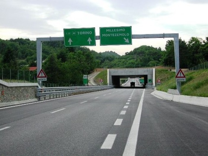 Autostrada Torino-Savona: cinque aree di servizio costrette a chiudere entro la fine del 2018