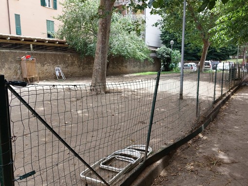 Area canina delle Trincee, Benetti (Leidaa): "Nel degrado totale, è devastata" Area canina delle Trincee, Benetti (Leidaa): "Nel degrado totale, è devastata"