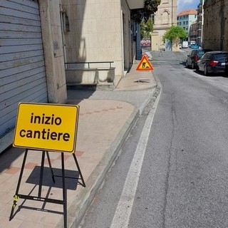 Varazze, via al rifacimento degli asfalti: tutte le date e gli orari delle chiusure strade e i divieti